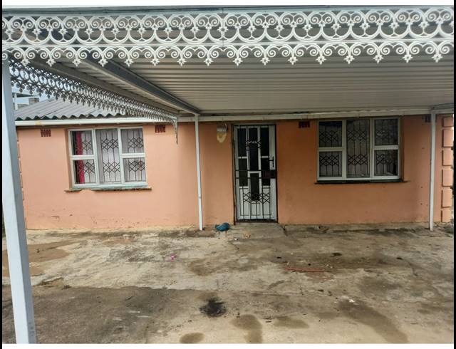 2 BEDROOM HOUSE RENTED IN UMLAZI Z